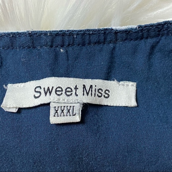 Sweet Miss Woman’s Blue/White Polka Dot with Eyelet Trim Plus Size 3XL - Picture 3 of 9